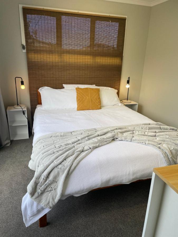 Modern Studio Apartment Motueka Exterior photo
